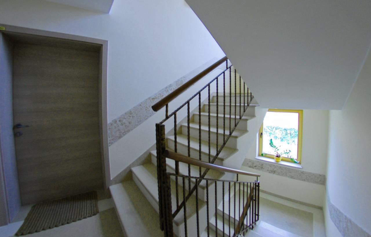 Nelkas Apartments Pula Ngoại thất bức ảnh